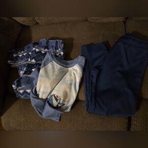 Holiday Time Kids Navy and Light Blue Pajama Set